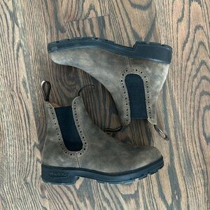 Blundstone High Top Boots